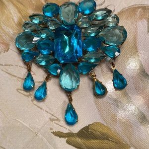 Vintage LILIEN Czech turquoise Rhinestone brooch w/dangles 3 1/4” x 2 7/8”